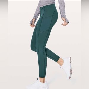 Lululemon speed up tight warp tech fleece 28”